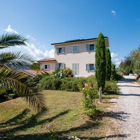 Luxury Quiet Relais